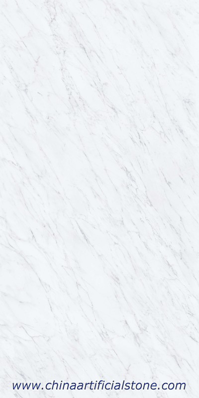 Белые плиты из спеченного камня Bella Carrara
